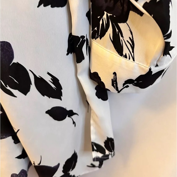 SIMPLY VERA WANG 3/4 Sleeve Black Purple White Floral Top Sz XL EUC - Picture 12 of 12